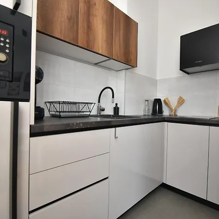 Leutar Апартаменты Требинье