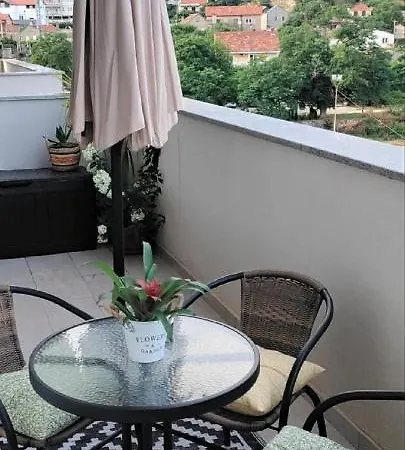 Leutar Требинье